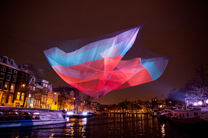 ams_echelman_photojanusvandeneijnden_13_edit-900x600